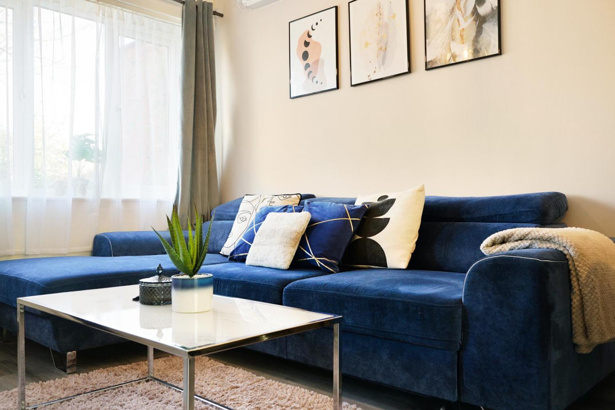 Cosy Corner In Aylesbury Near Stoke Mandeville Hospital & Town Centre With Private Parking מראה חיצוני תמונה